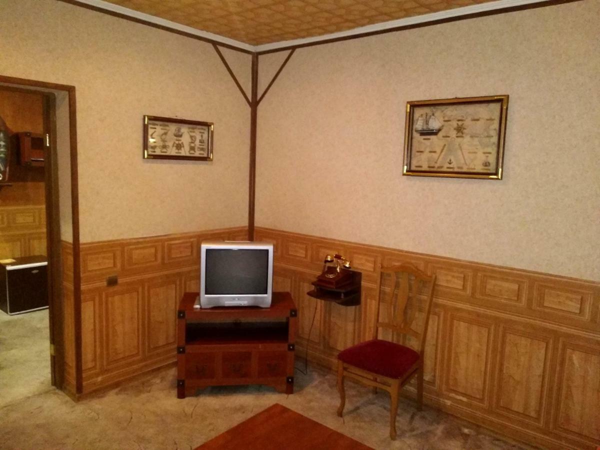 Гостиница Адмирал Грейг Николаев Экстерьер фото